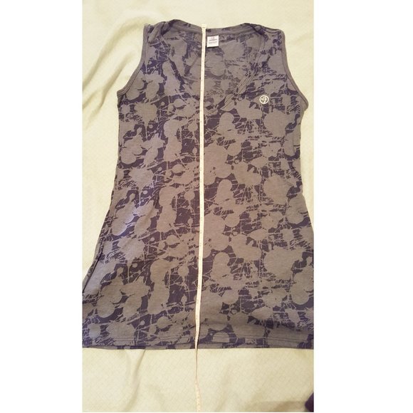 2/$20 Burnout Zumba Sheer Tank Shirt - Picture 5 of 10